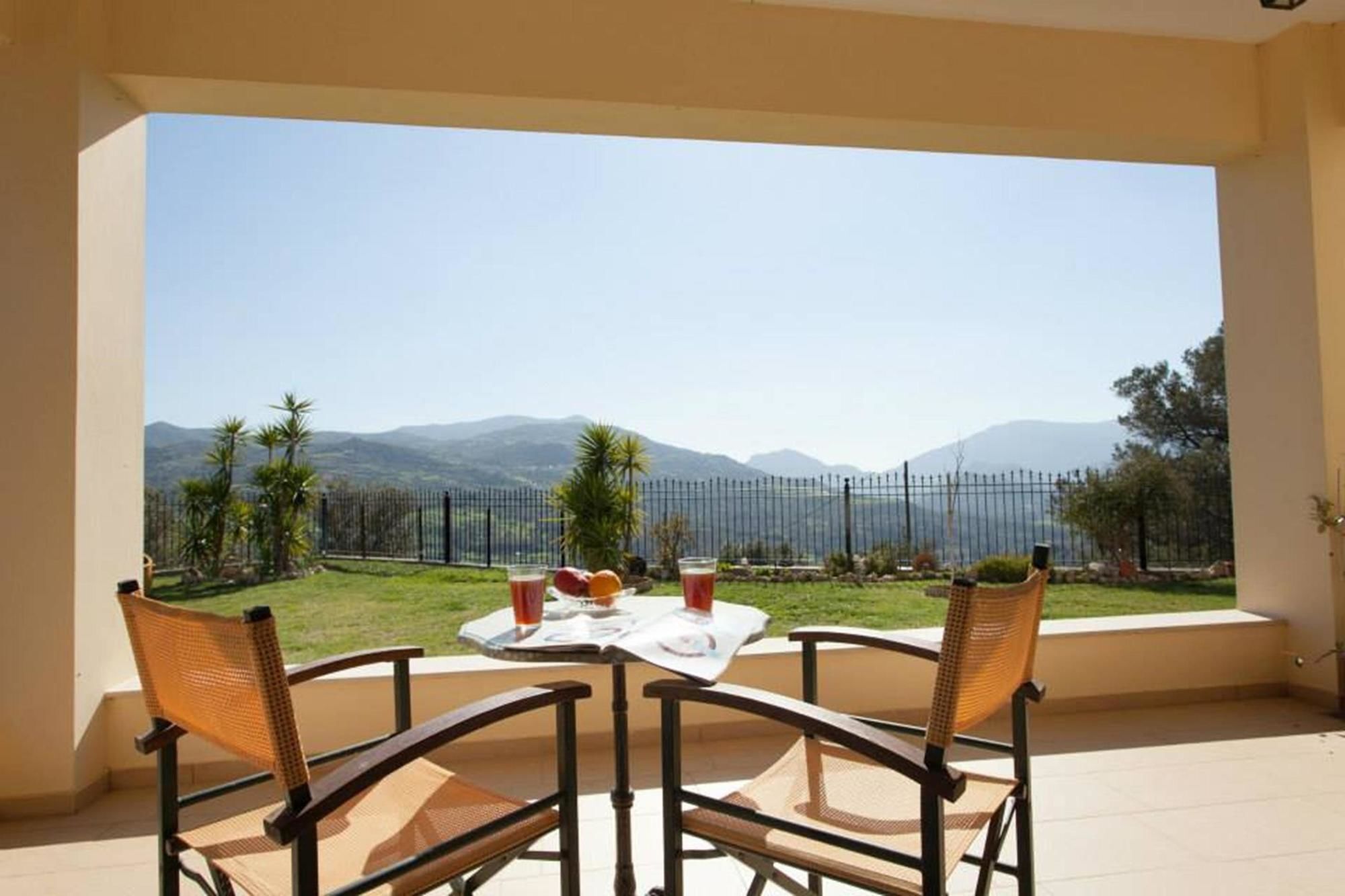 Louloudis Villa Spilion Екстер'єр фото